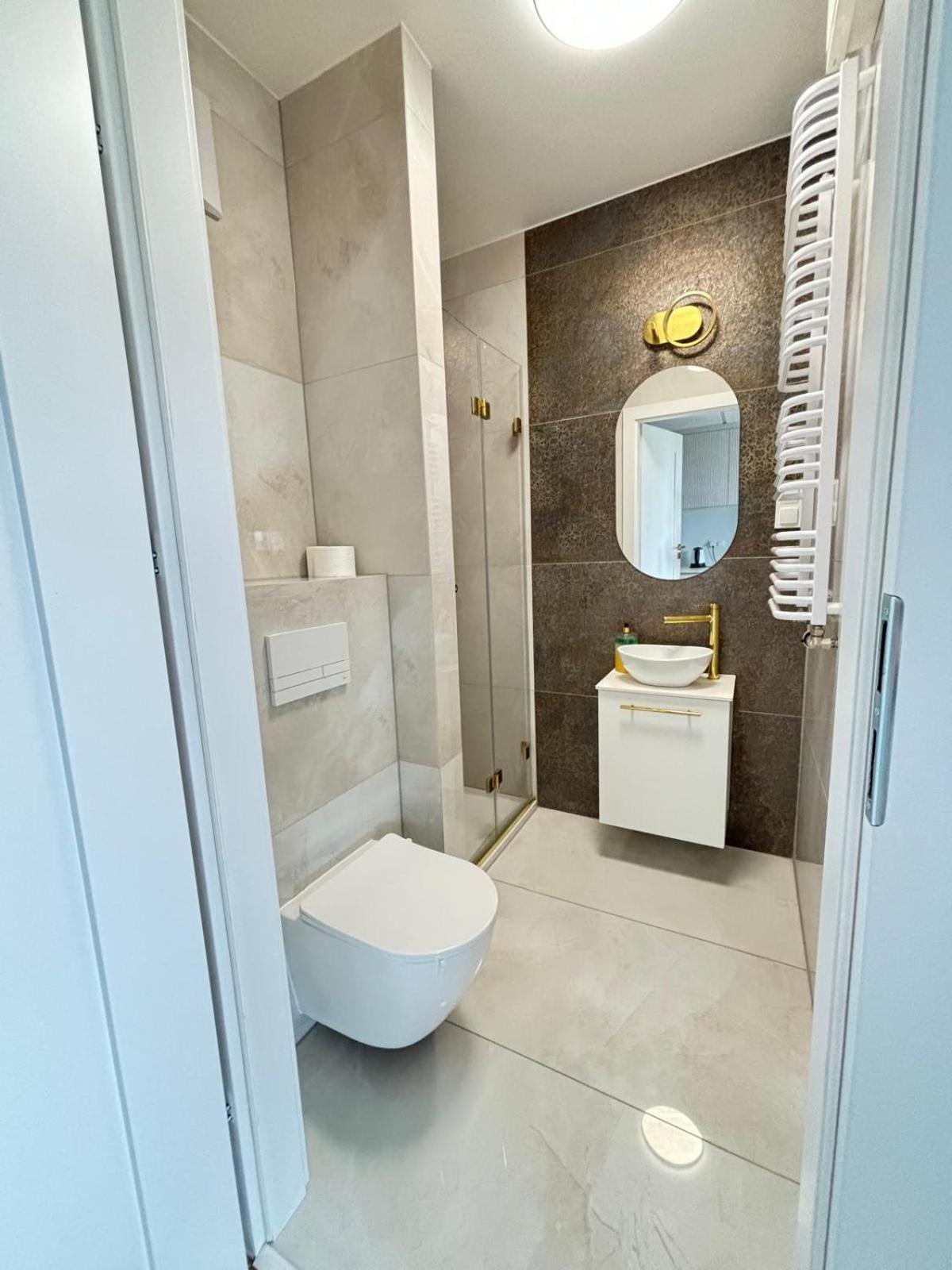 Apartamenty 24H Pileckiego Warszawa Eksteriør bilde